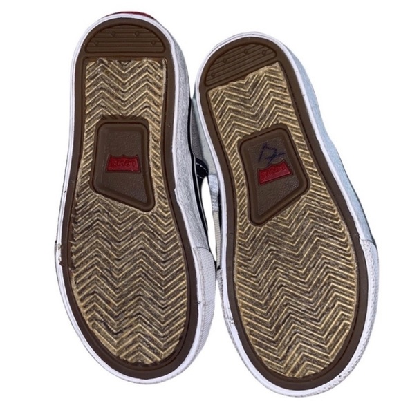 Levi’s Black & Grey Sneakers Size 7 - Picture 7 of 7